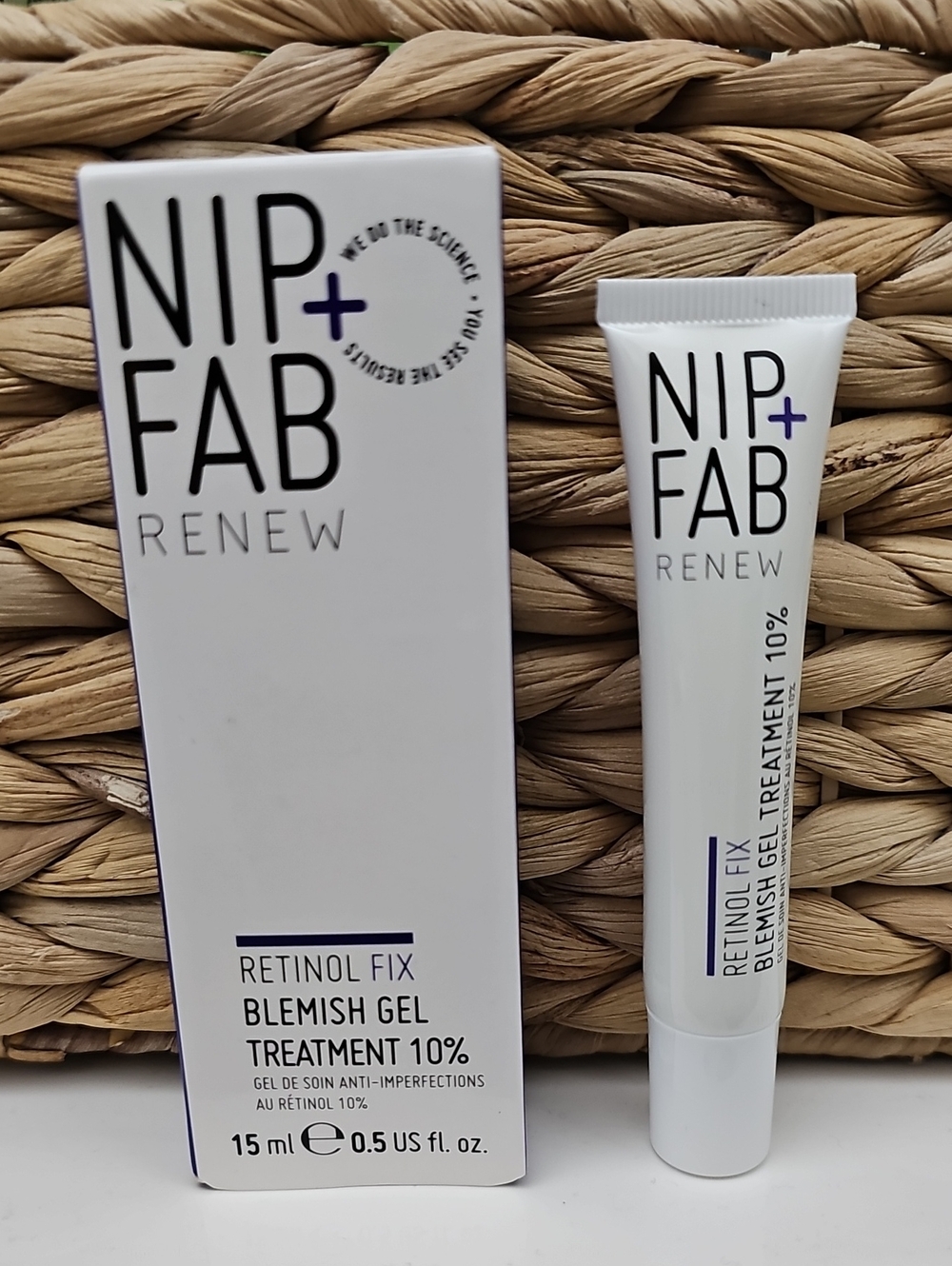 Renew Retinol Fix Blemish Gel Treatment 10% —